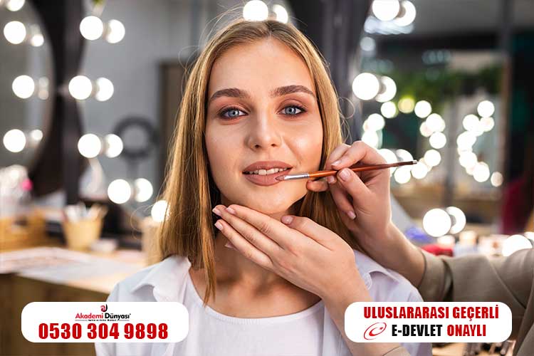 İZMİR PROFESYONEL MAKYAJ KURSU – 0(530) 304 98 98 